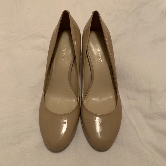 Nine West Gillyanr Tortora PA Heels - Picture 3 of 6